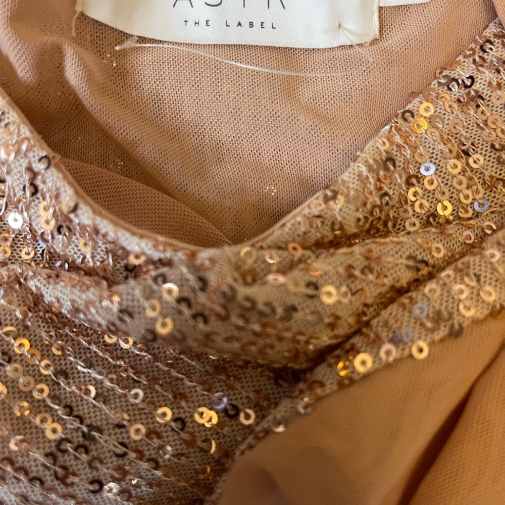 ASTR Sequin Bodysuit Rose Gold size Small - Picture 4 of 6